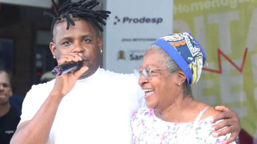 Momento mágico com Bira Afrosamba no festival Som das Palafitas